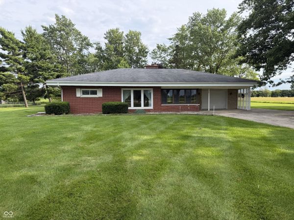 3793 W Us Highway 36 , Middletown, IN 47356