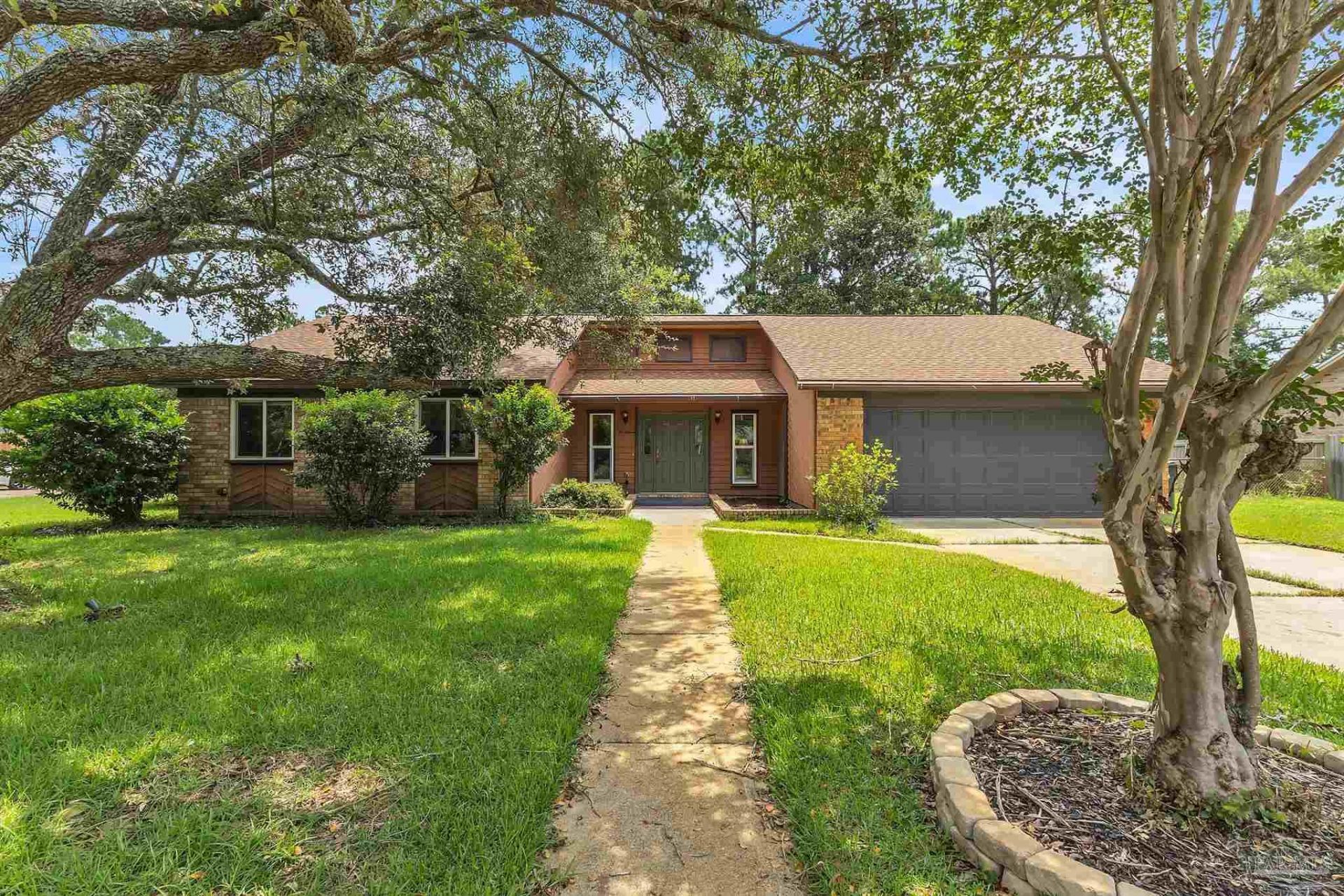 616 Sawara Ct, Pensacola, FL 32506 Main Photo