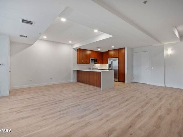 7141 E RANCHO VISTA Drive, Unit 4004, Scottsdale, AZ 85251