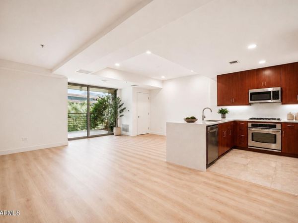 7141 E RANCHO VISTA Drive, Unit 4004, Scottsdale, AZ 85251