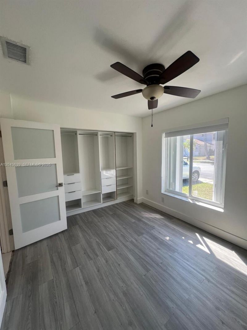 19227 NW 22nd St , Pembroke Pines, FL 33029 Photo