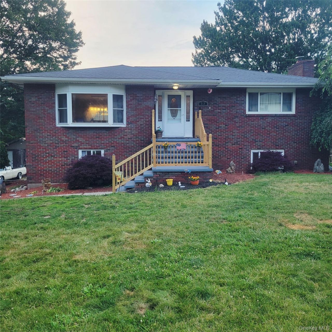 13 Lakeview Drive , Warwick, NY 10990 Main Photo