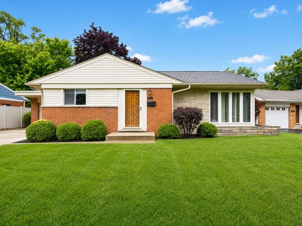 427 E Atwater Avenue , Elmhurst, IL 60126