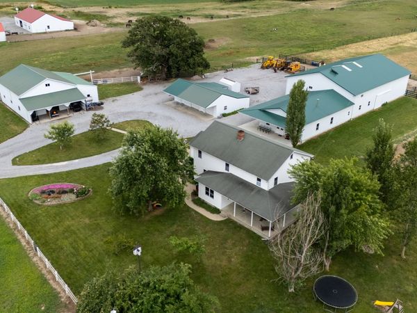 17057 E Saddle Club Road , Belle Rive, IL 62810