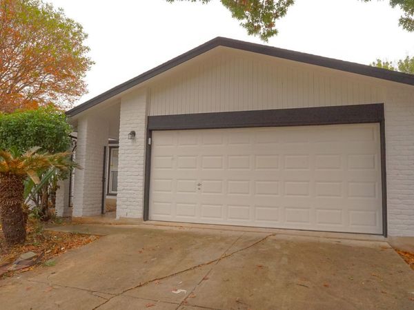 1306 S Ellison Dr, San Antonio, TX 78245