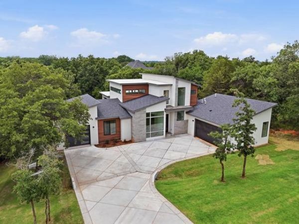 7717 Whitney Michel Drive, Oklahoma City, OK 73121