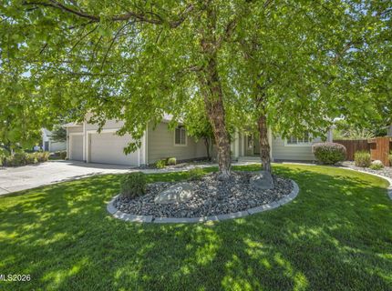 1800 Bougainvillea Drive, Minden, NV 89423 Photo
