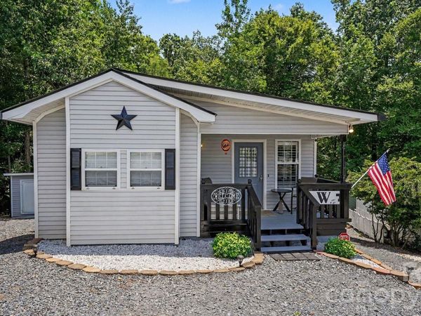 113 Lake View Drive , New London, NC 28127