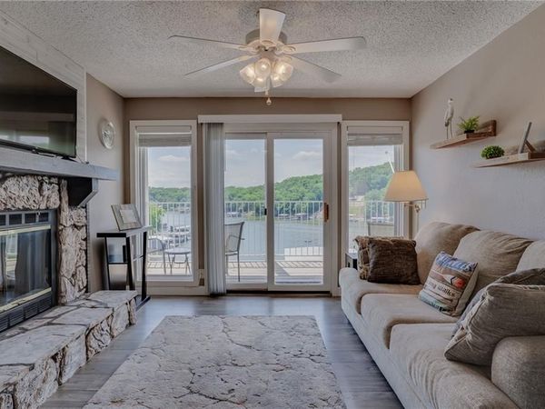28 Wheel House Circle, Unit 4A, Lake Ozark, MO 65049