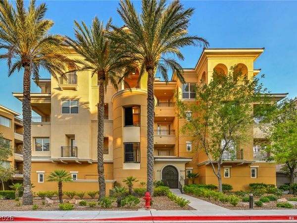 9219 Tesoras Drive, Unit 302, Las Vegas, NV 89144
