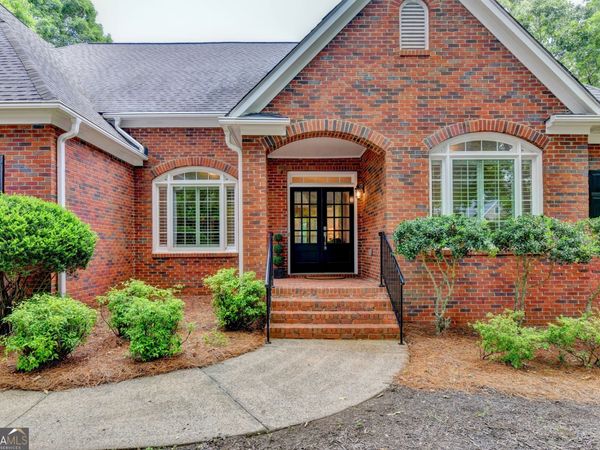 3515 Woodbury Creek Drive, Cumming, GA 30041