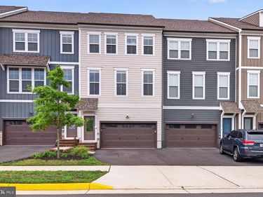 17926 WOODS OVERLOOK DRIVE, DUMFRIES, VA 22026