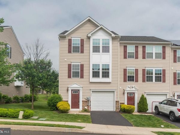 201 SUSAN CIRCLE , NORTH WALES, PA 19454