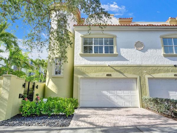 1411 NE 7th Street, Fort Lauderdale, FL 33304