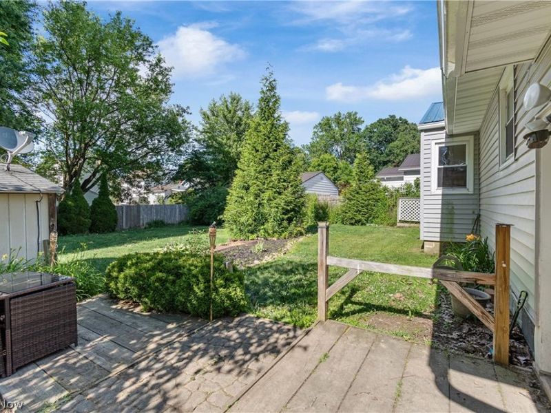 209 Grove Avenue, Cuyahoga Falls, OH 44221 Photo 19