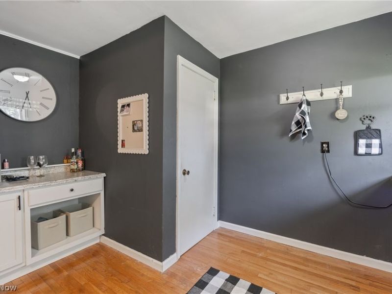 209 Grove Avenue, Cuyahoga Falls, OH 44221 Photo 7