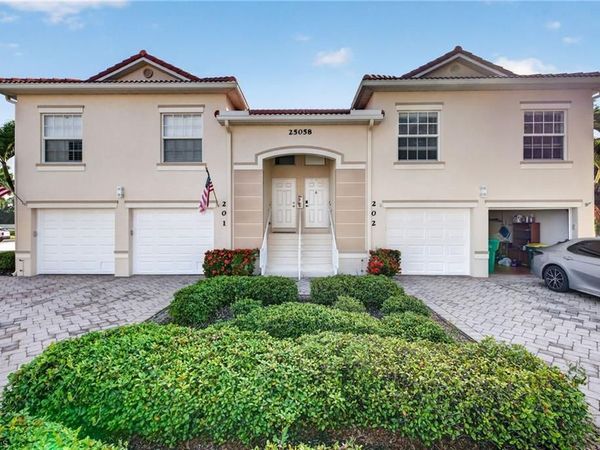 25058 Peacock LN , Unit 202, NAPLES, FL 34114