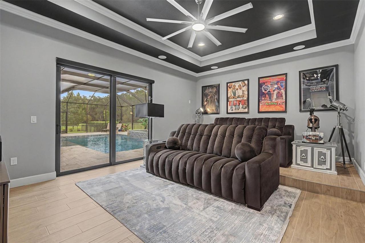 218 Hawk Talon Drive, Lithia, FL 33547 Photo