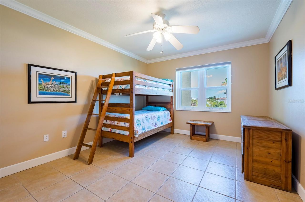 16750 Gulf Boulevard, Unit 311, North Redington Beach, FL 33708 Photo