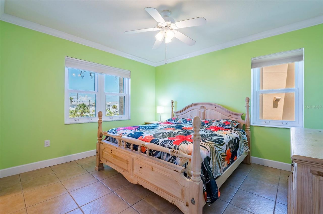 16750 Gulf Boulevard, Unit 311, North Redington Beach, FL 33708 Photo