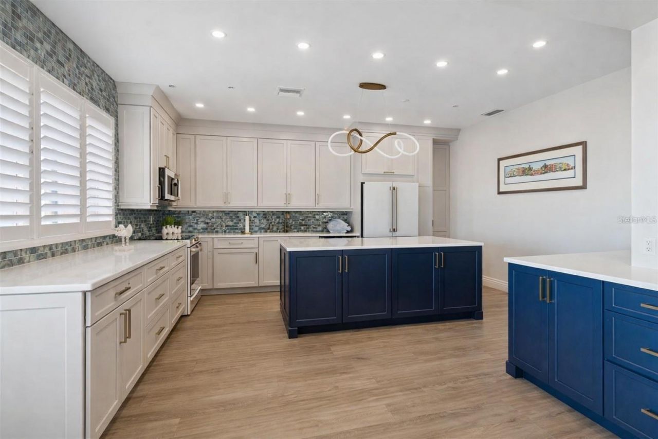 16750 Gulf Boulevard, Unit 311, North Redington Beach, FL 33708 Photo