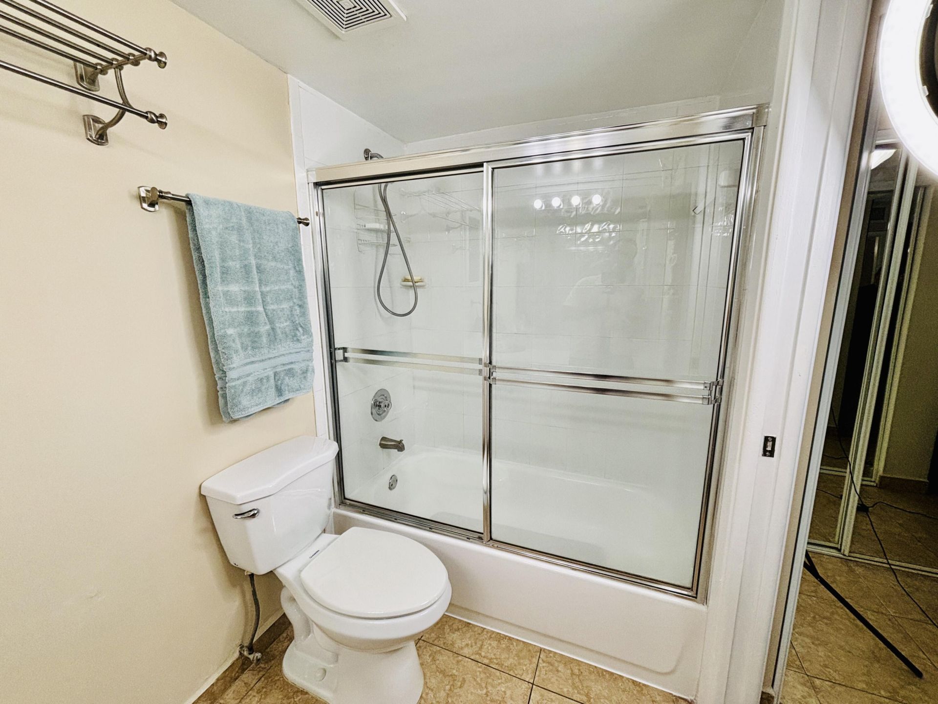 8201 NW 8th Street, Unit 1-509, Miami, FL 33126 Photo