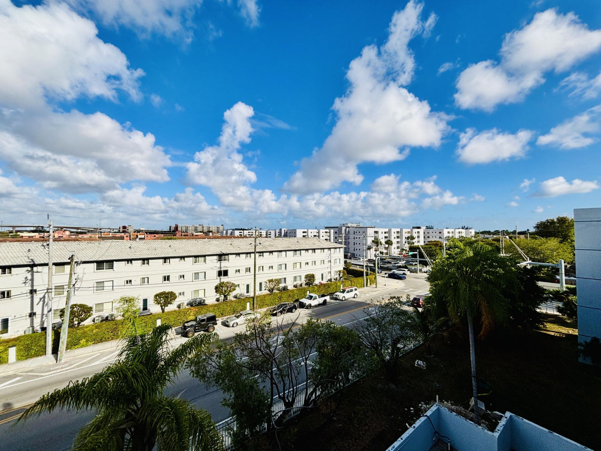 8201 NW 8th Street, Unit 1-509, Miami, FL 33126 Photo