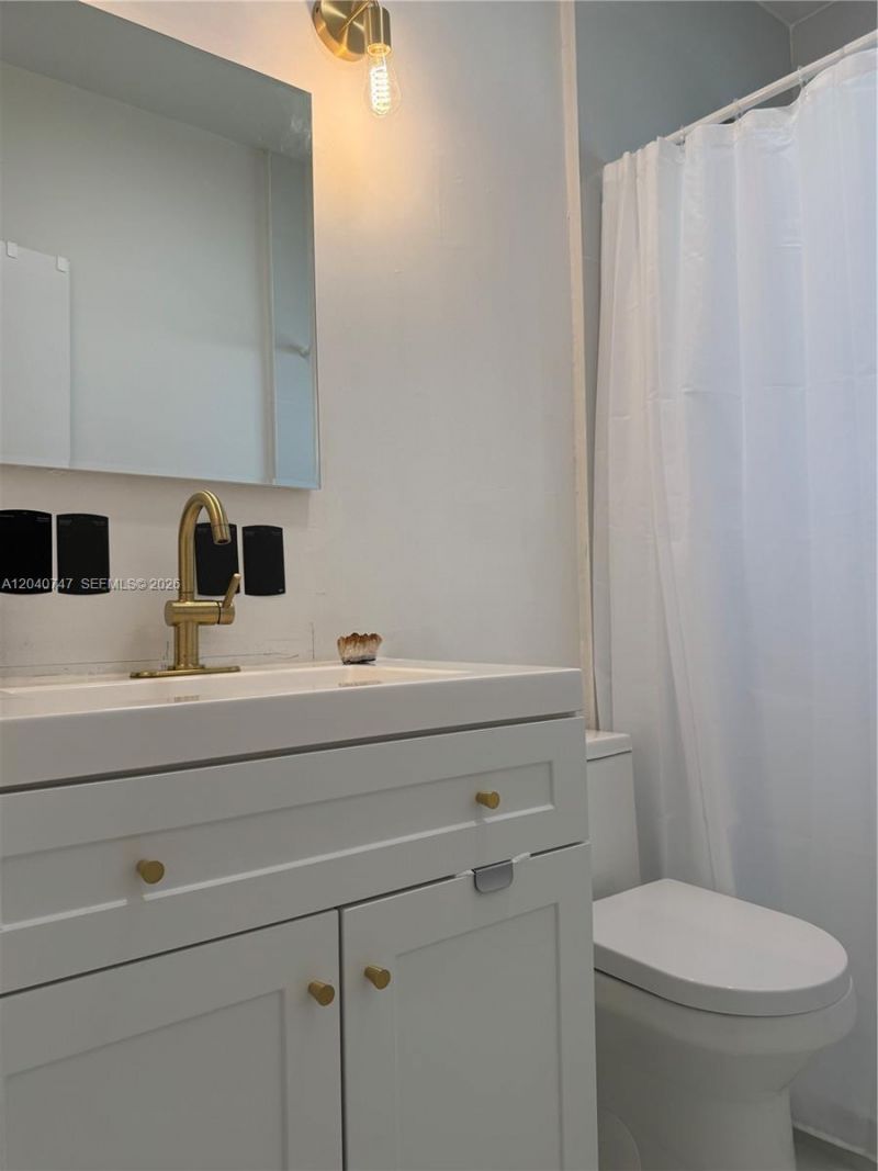 Please Call For Address, Unit N112, Hollywood, FL 33019 Photo