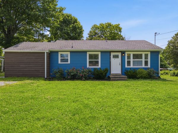 825 Spencer Ave , Gallatin, TN 37066