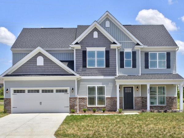 5023 Salient Dr , Spring Hill, TN 37174