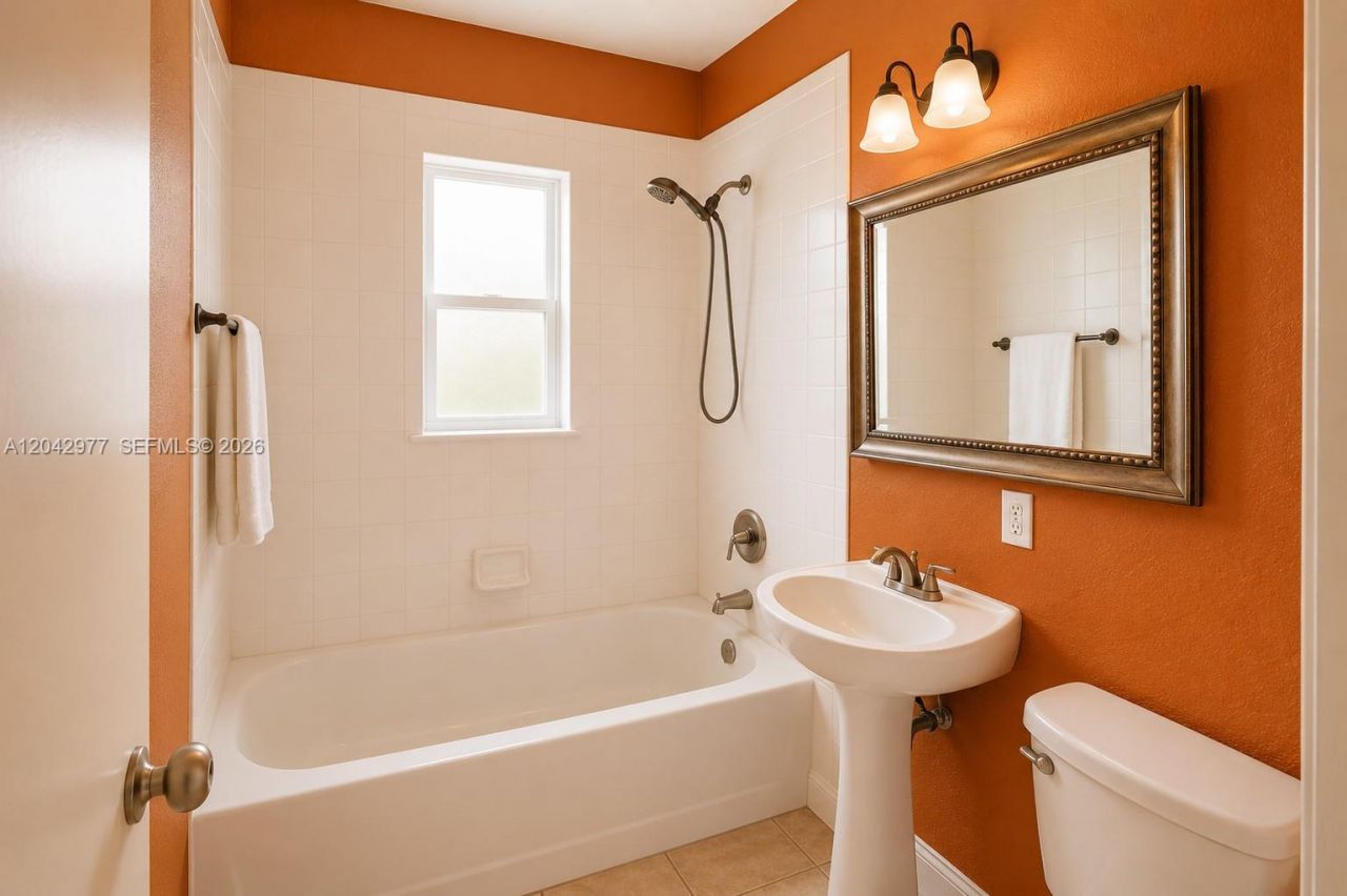 420 NW 84th Ter , Unit 420, Miami, FL 33150 Photo