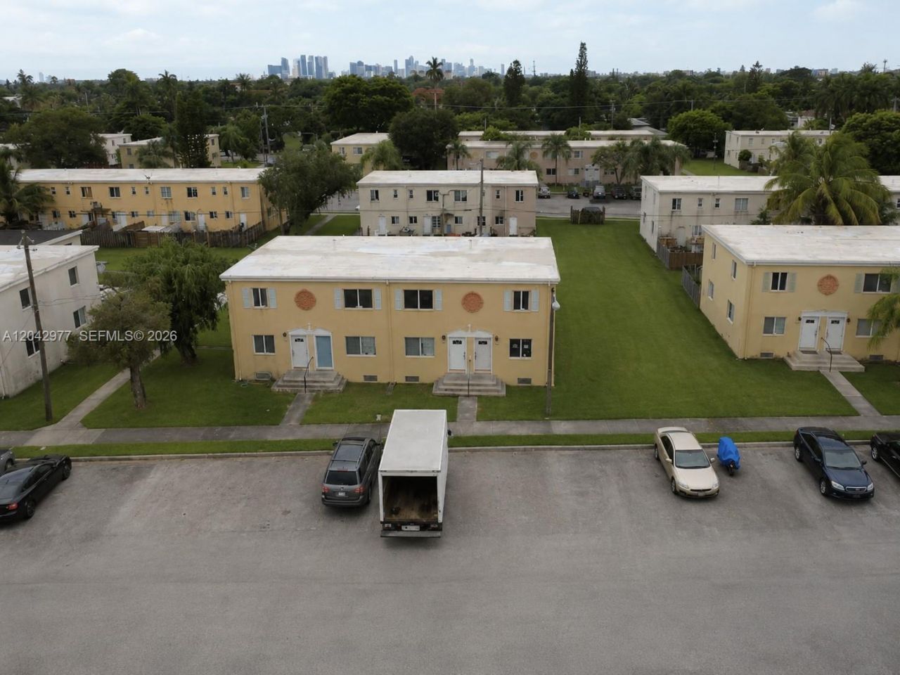 420 NW 84th Ter , Unit 420, Miami, FL 33150 Photo