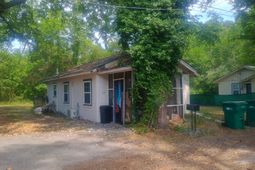 117 Roache Court photo 4