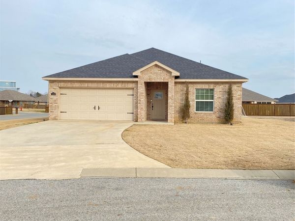 1198 Bullrush Circle , Calera, OK 74730