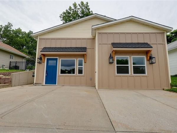 11420 E Simpson Avenue, Independence, MO 64054