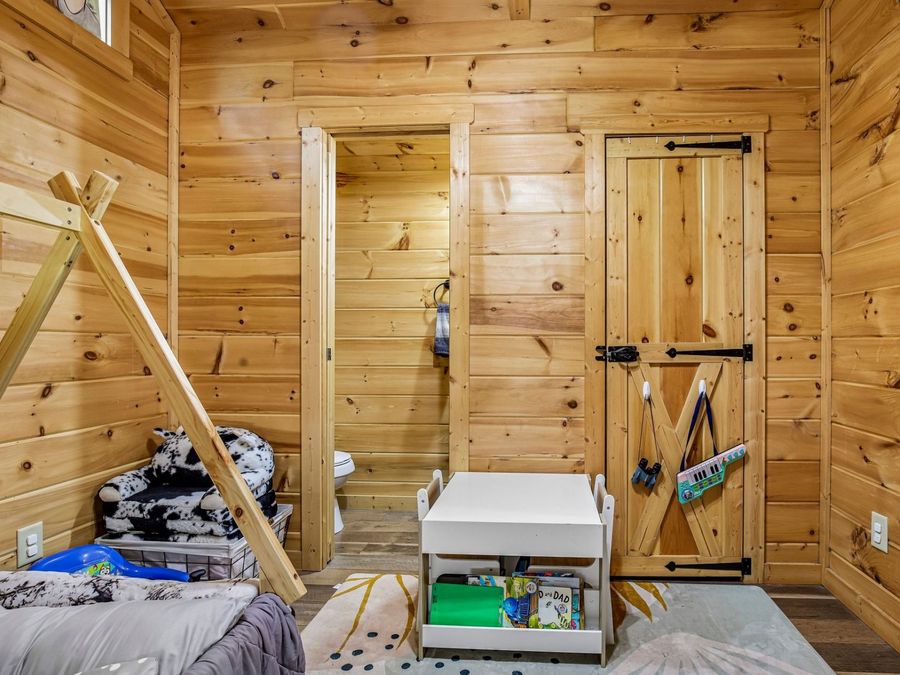 Property Image 38