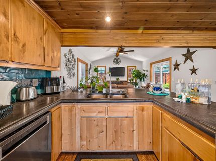 254 Aspen Street, Chester, CA 96020 Photo