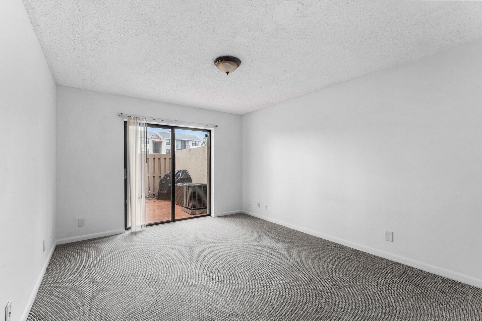 612 Executive Center Drive, Unit 107, West Palm Beach, FL 33401 Photo