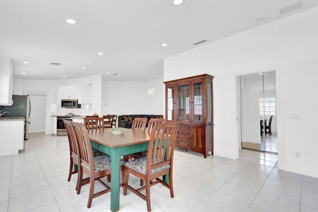 5181 Magnolia Bay Circle, Palm Beach Gardens, FL 33418 Photo