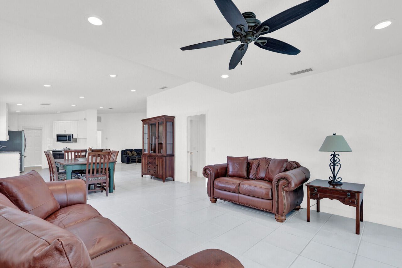 5181 Magnolia Bay Circle, Palm Beach Gardens, FL 33418 Photo