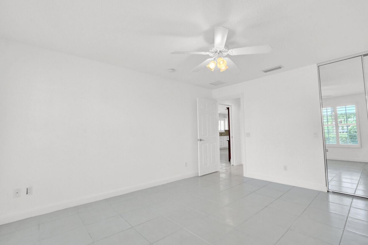5181 Magnolia Bay Circle, Palm Beach Gardens, FL 33418 Photo