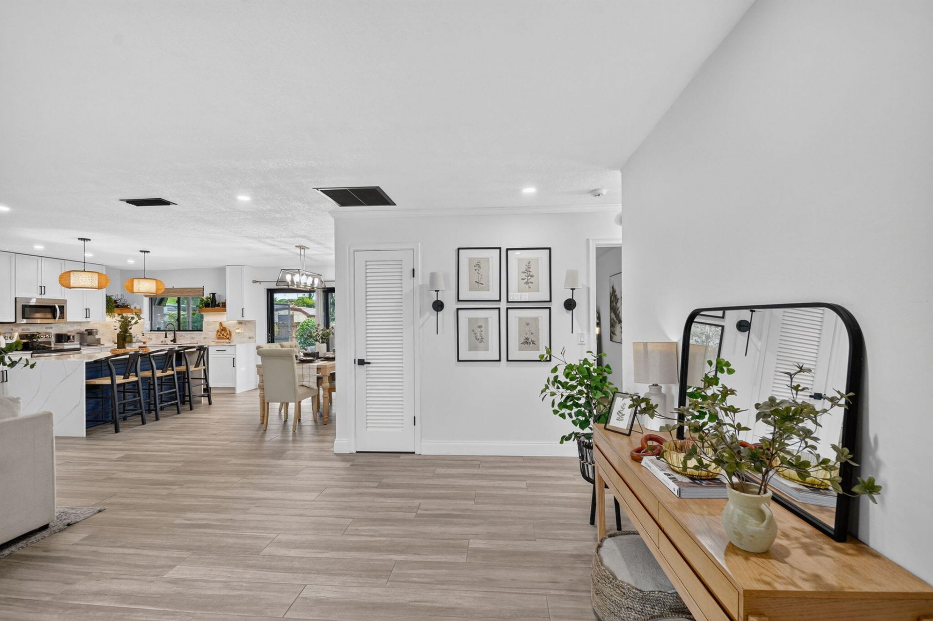110 W Coconut Drive, Lake Worth, FL 33467 Photo