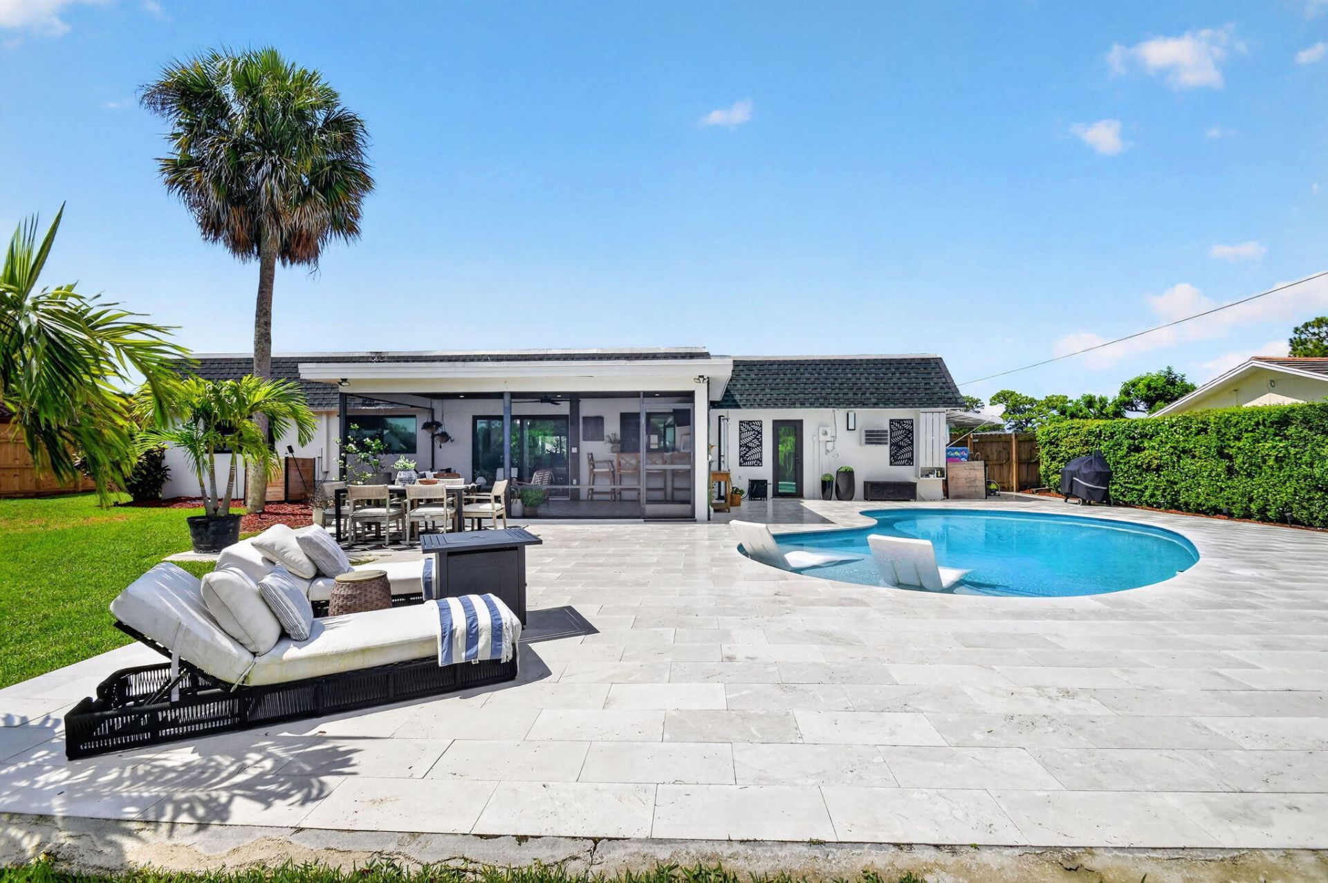 110 W Coconut Drive, Lake Worth, FL 33467 Photo