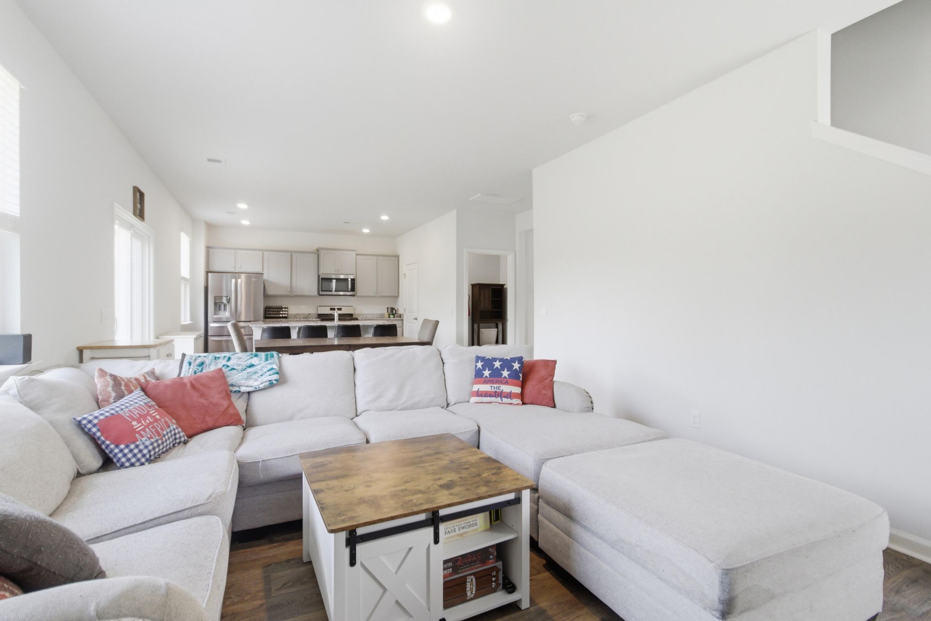 1033 Peridote Way Photo 22