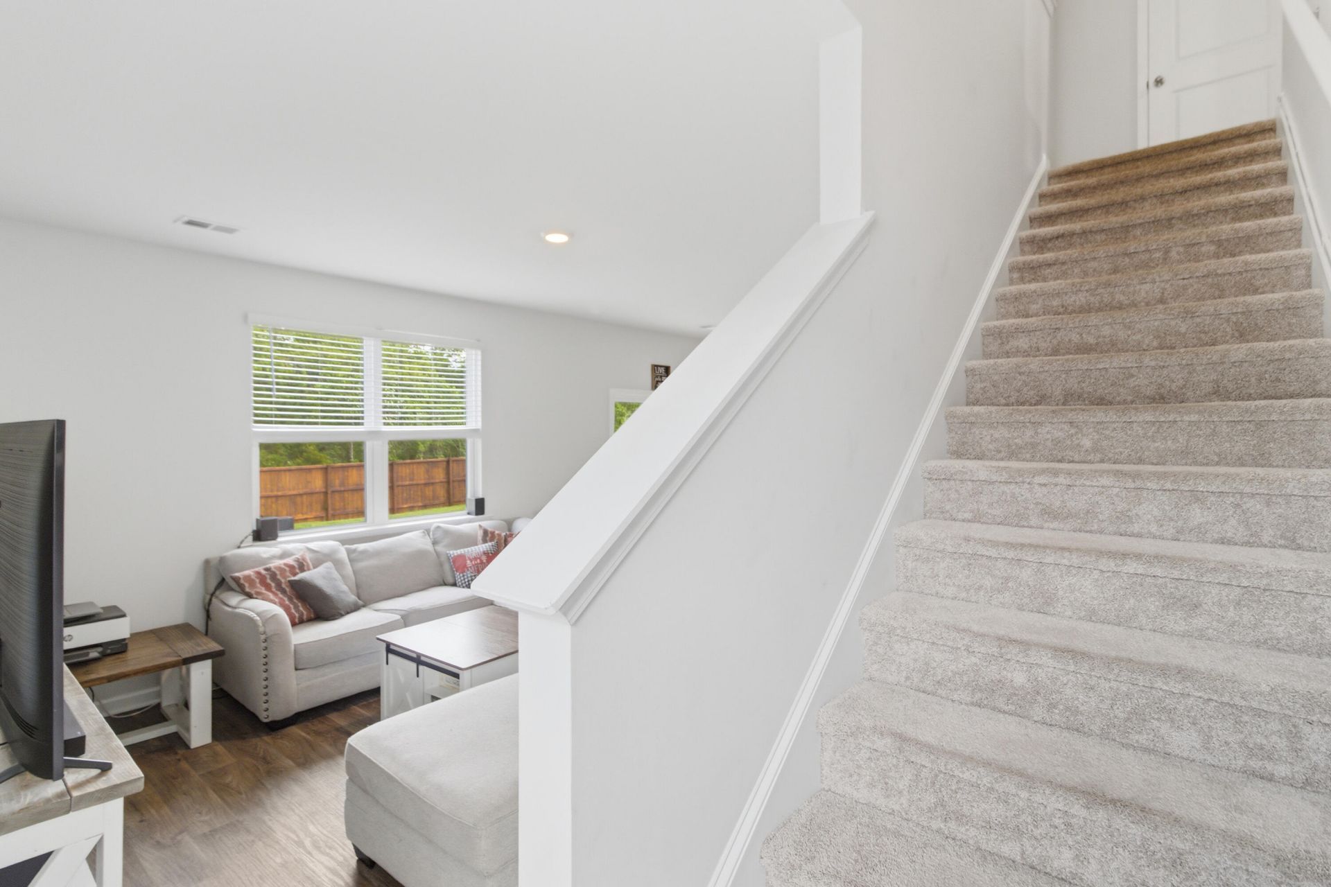1033 Peridote Way Photo 23