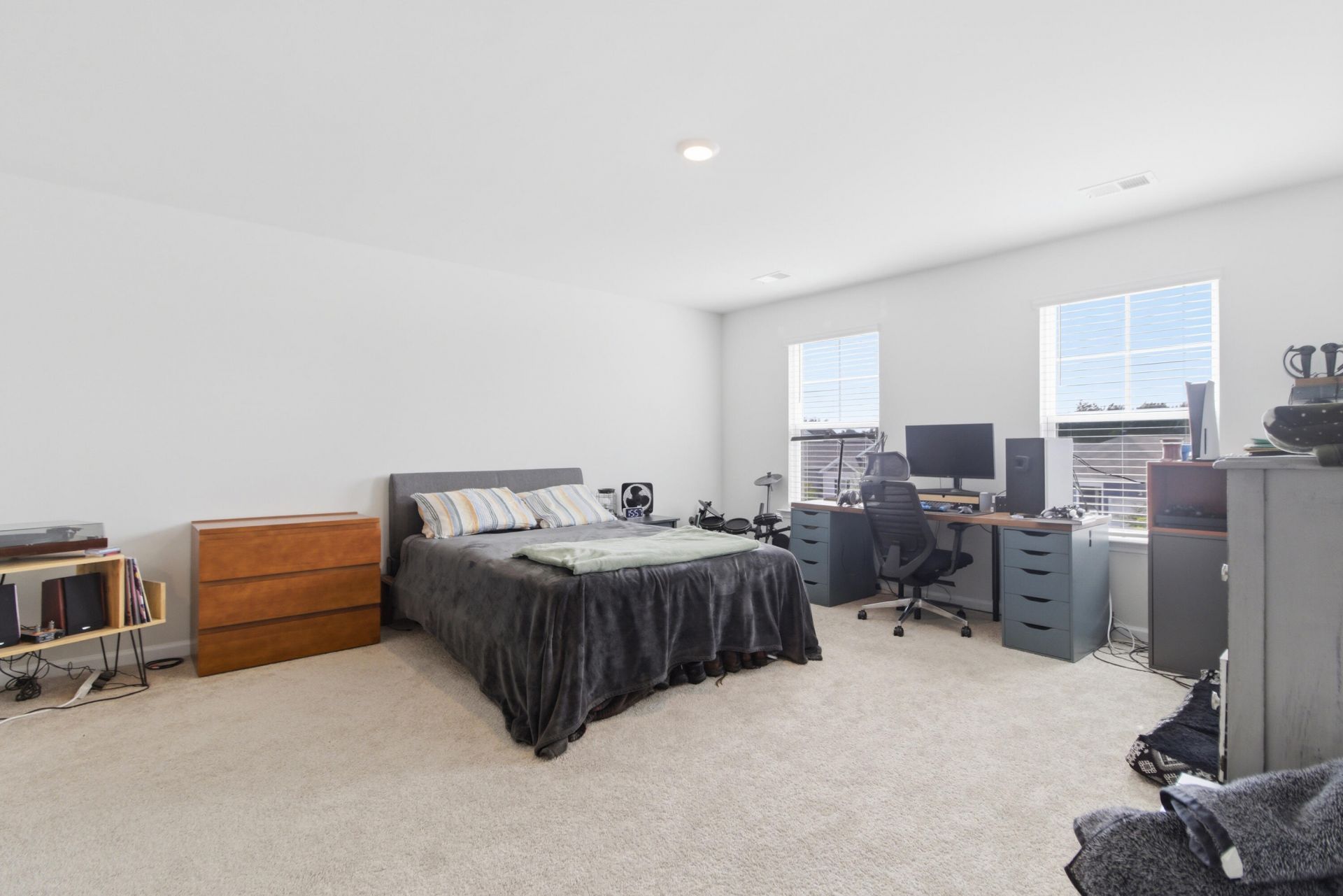 1033 Peridote Way Photo 31