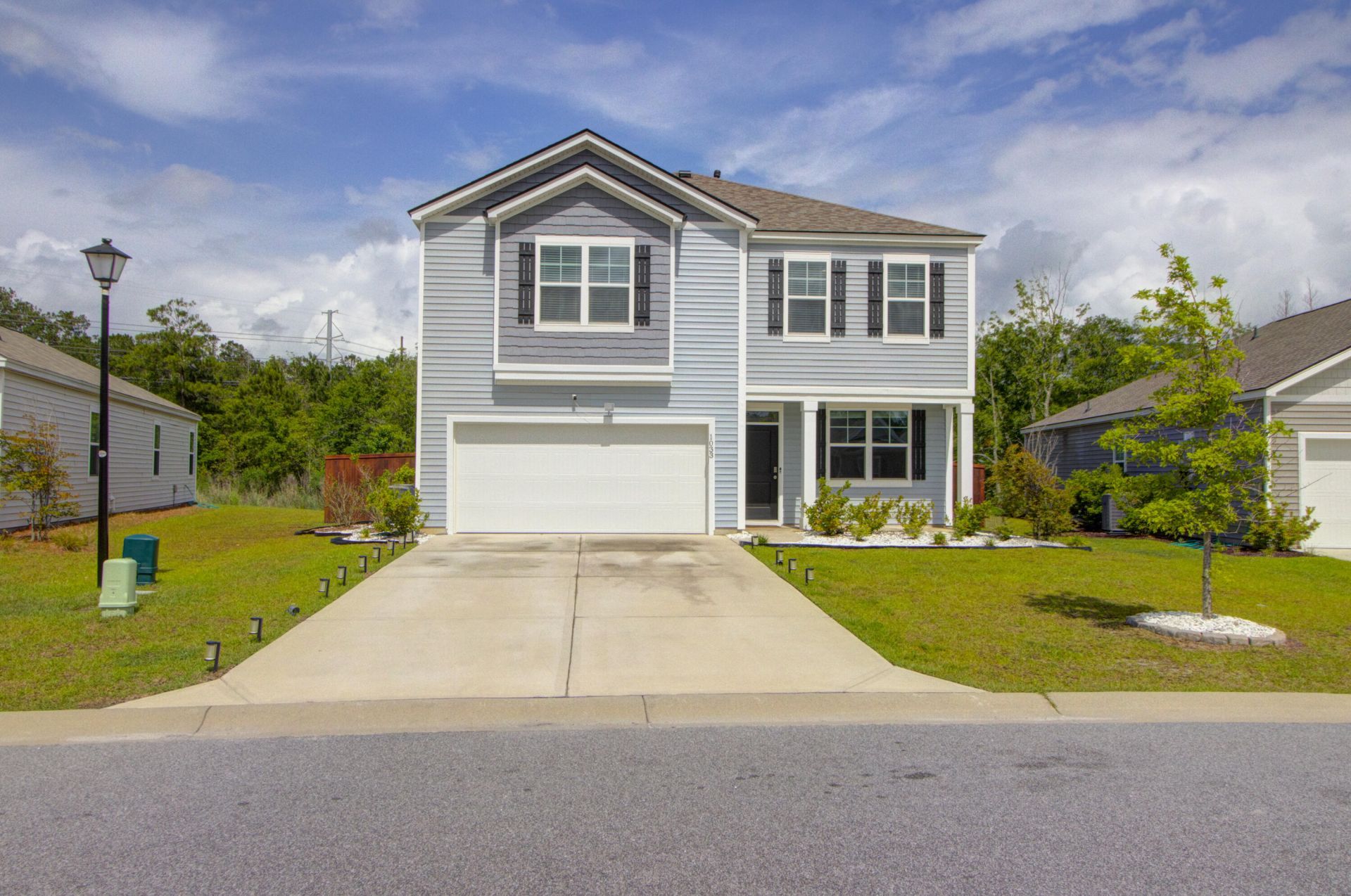 1033 Peridote Way Photo 4