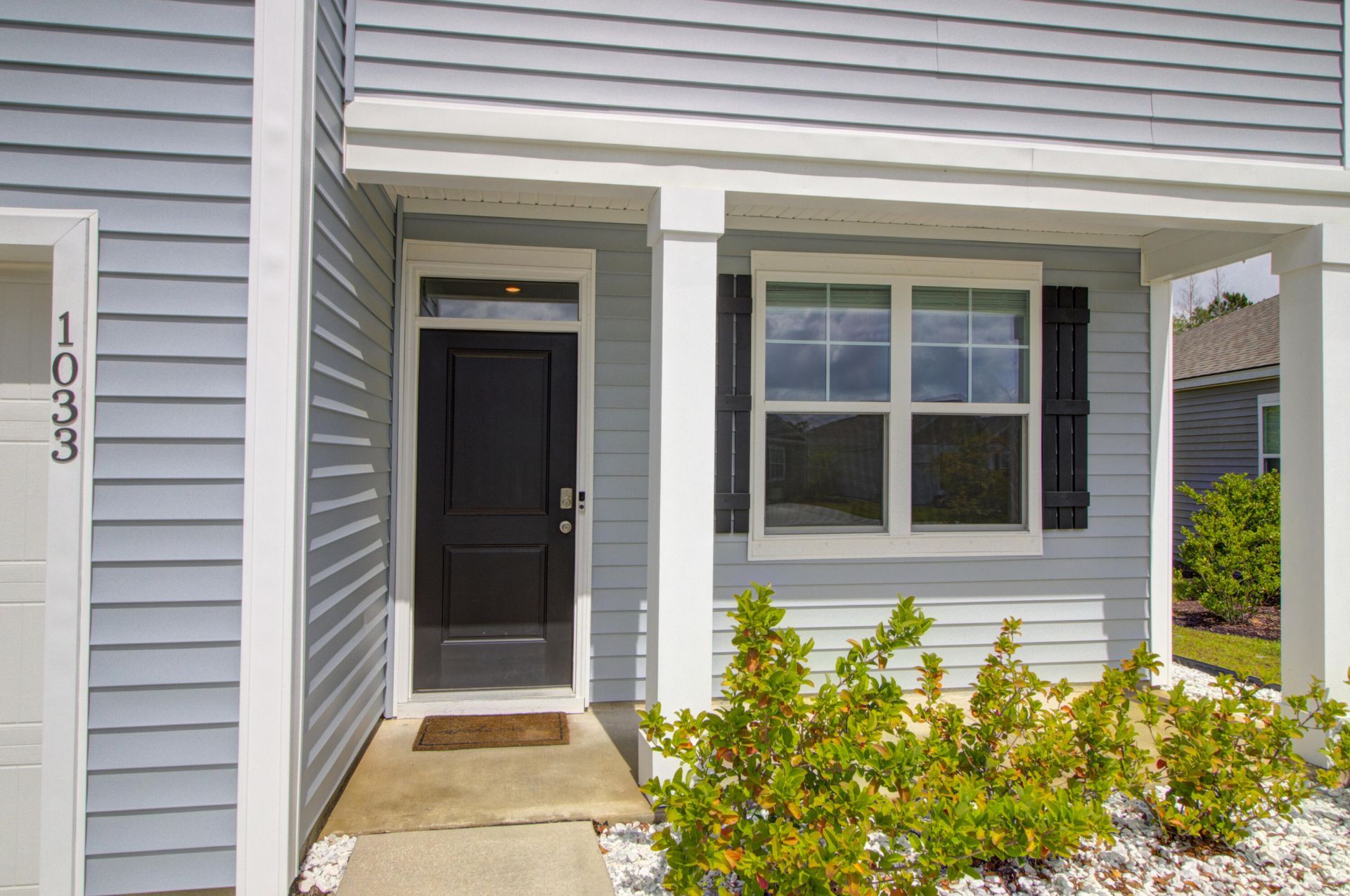1033 Peridote Way Photo 5