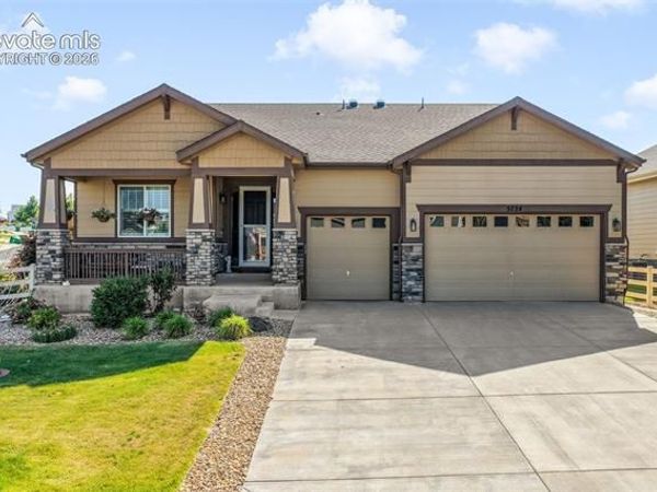 5724 Berry Ridge Way, Castle Rock, CO 80104