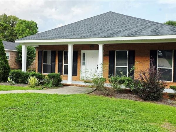 1001 Linlen Avenue, Mobile, AL 36609